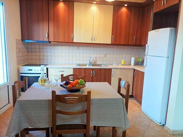 ואטי Lourantos Bayside Apartments מראה חיצוני תמונה
