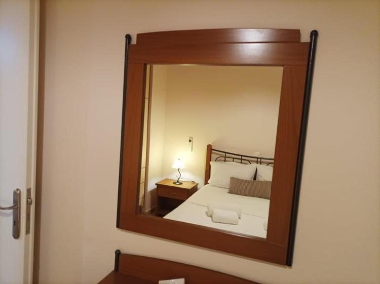 ואטי Lourantos Bayside Apartments מראה חיצוני תמונה